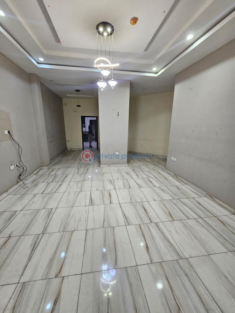 3 bedroom Block Of Flats For Sale Estate Adeniyi Jones Ikeja Lagos - 5