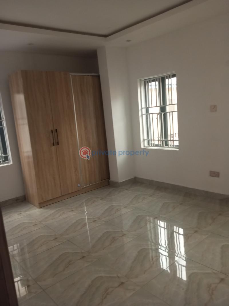 3 bedroom Block Of Flats For Sale Street Ifako-ogba Lagos - 2