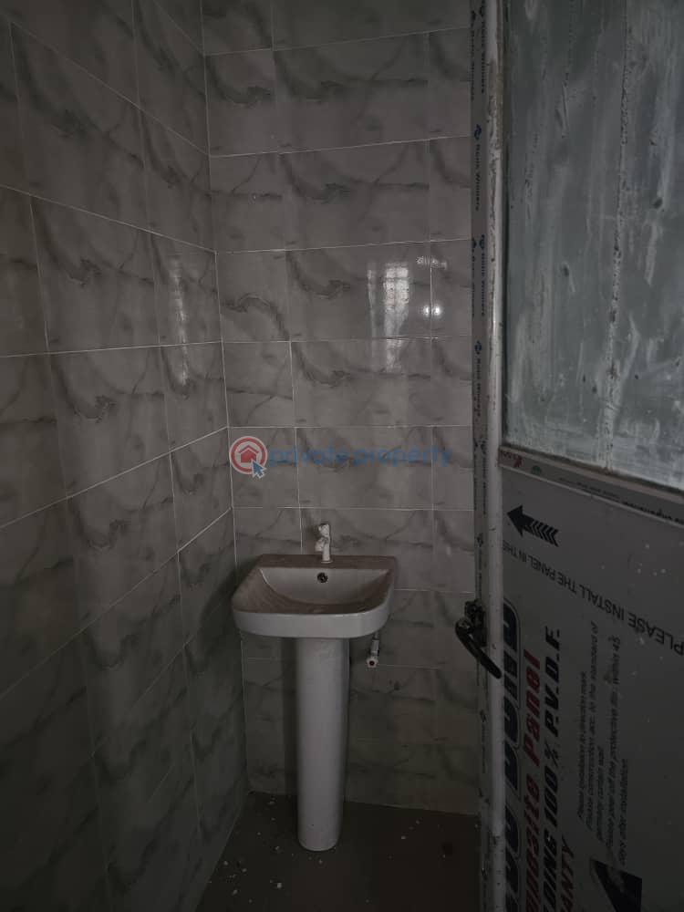 3 bedroom Block Of Flats For Rent Premier Estate Akuru, Elebu Akala Express Ibadan Oyo - 15