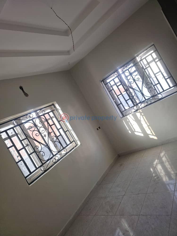 3 bedroom Block Of Flats For Rent Premier Estate Akuru, Elebu Akala Express Ibadan Oyo - 12