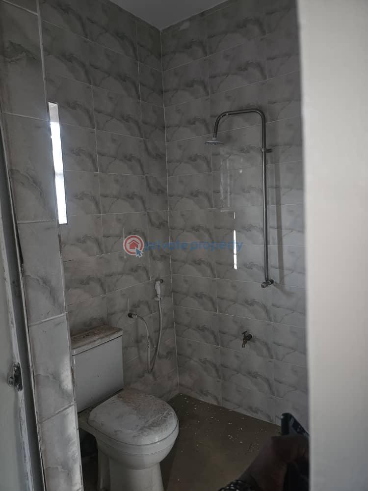 3 bedroom Block Of Flats For Rent Premier Estate Akuru, Elebu Akala Express Ibadan Oyo - 11