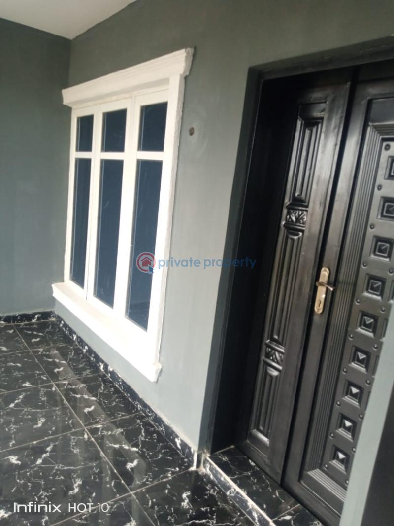 3 bedroom Block Of Flats For Rent Alalade Estate Liberty Academy Akala Express Ibadan Oyo - 4