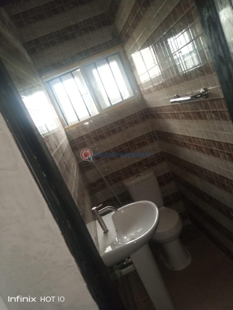 3 bedroom Block Of Flats For Rent Alalade Estate Liberty Academy Akala Express Ibadan Oyo - 6