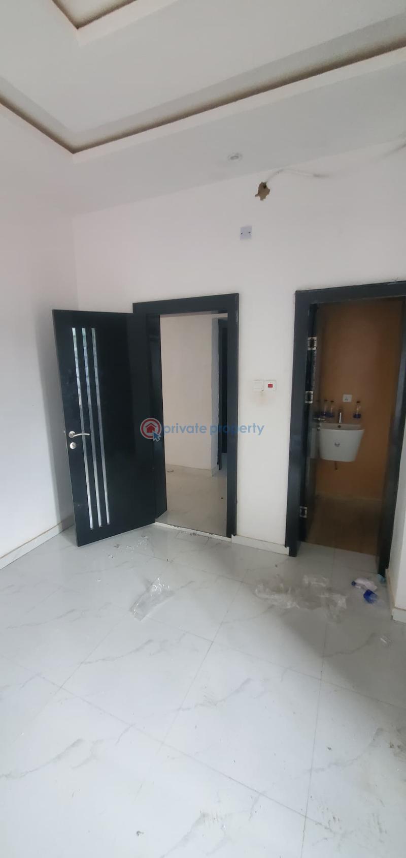 3 bedroom Block Of Flats For Rent Ayilara Estate Sharp Corner Oluyole Estate Ibadan Oyo - 16