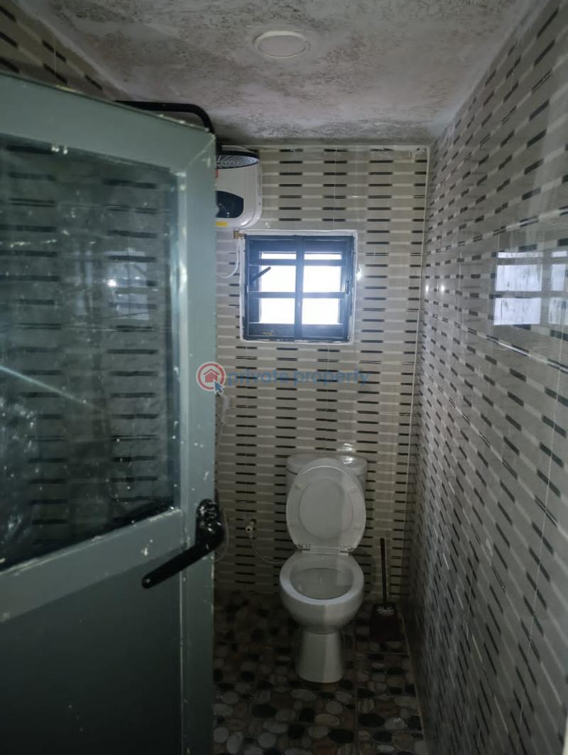 3 bedroom Block Of Flats For Rent Johnson Awe Sharp Corner Akala Express Ibadan Oyo - 4