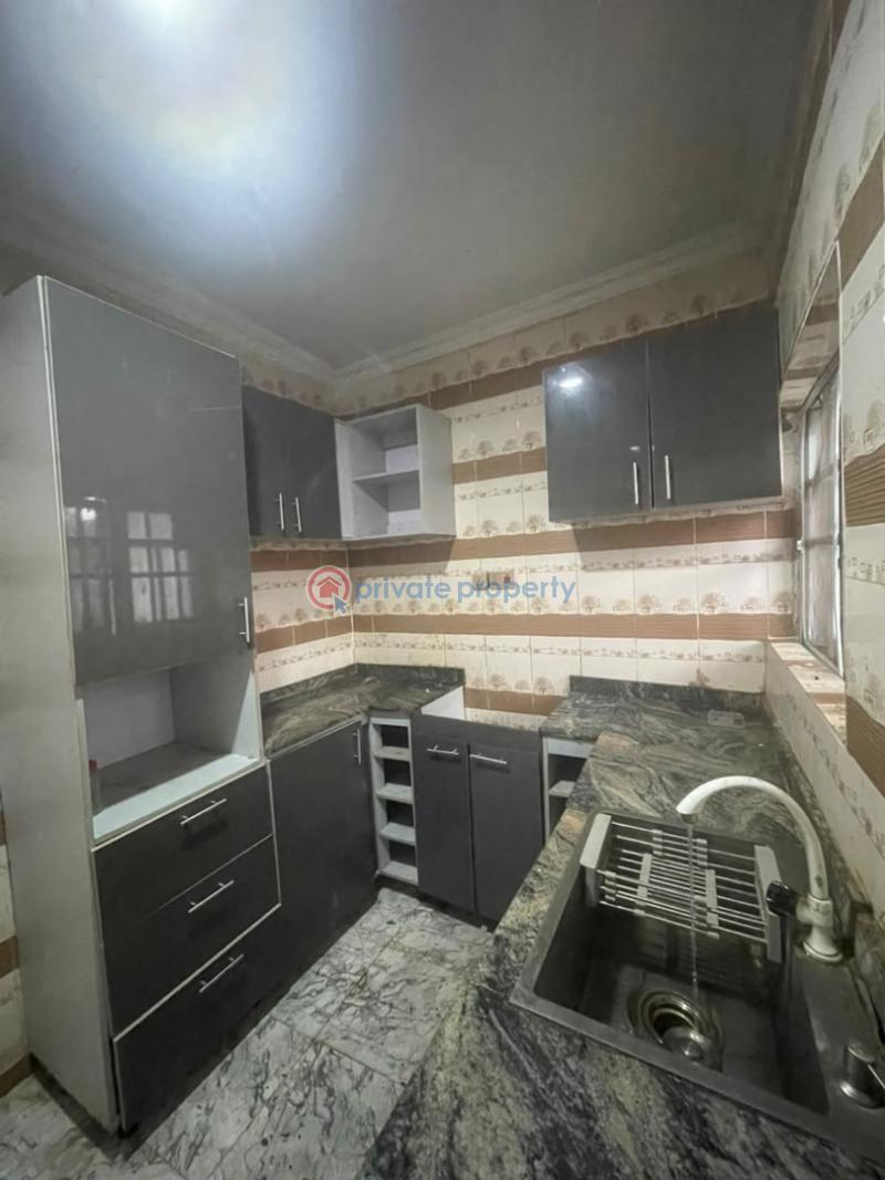 3 bedroom Block Of Flats For Rent New Land Alaaka Elebu Akala Express Ibadan Oyo - 1