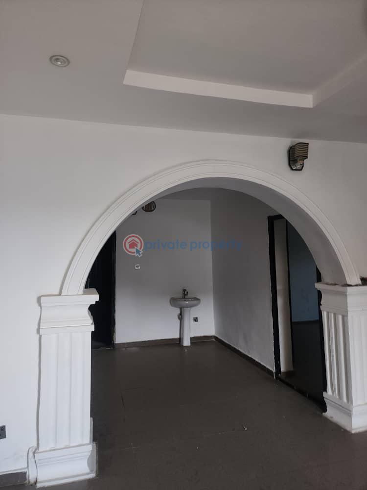 3 bedroom Block Of Flats For Rent Ologede Estate Behind Dove Filling Station Akala Express Ibadan Oyo - 6
