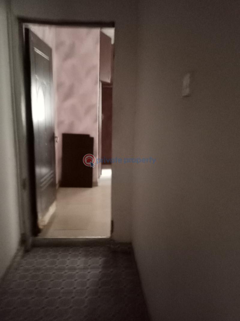 3 bedroom Block Of Flats For Rent Esther Port Avenue Sholuyi Ifako-Gbagada Lagos - 7
