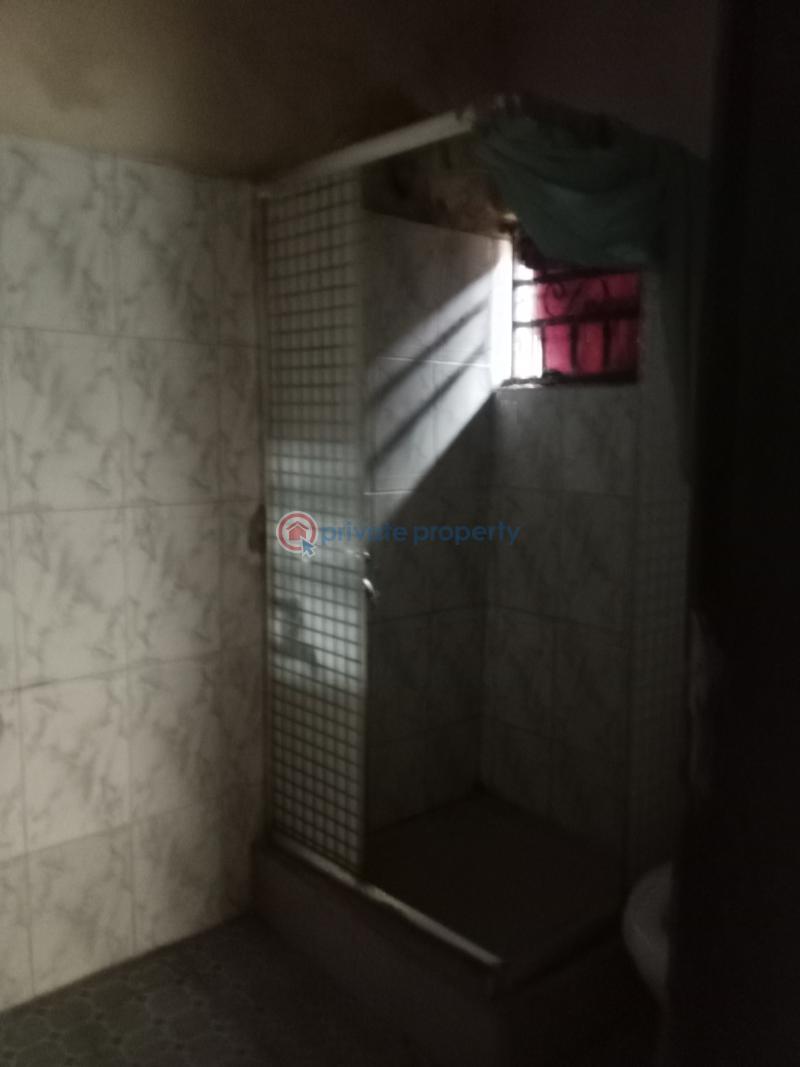 3 bedroom Block Of Flats For Rent Esther Port Avenue Sholuyi Ifako-Gbagada Lagos - 8