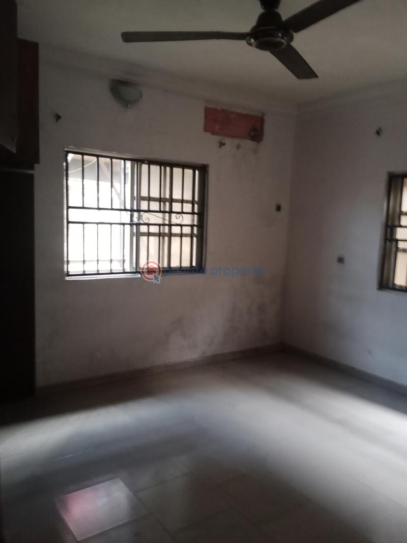 3 bedroom Block Of Flats For Rent Esther Port Avenue Sholuyi Ifako-Gbagada Lagos - 6