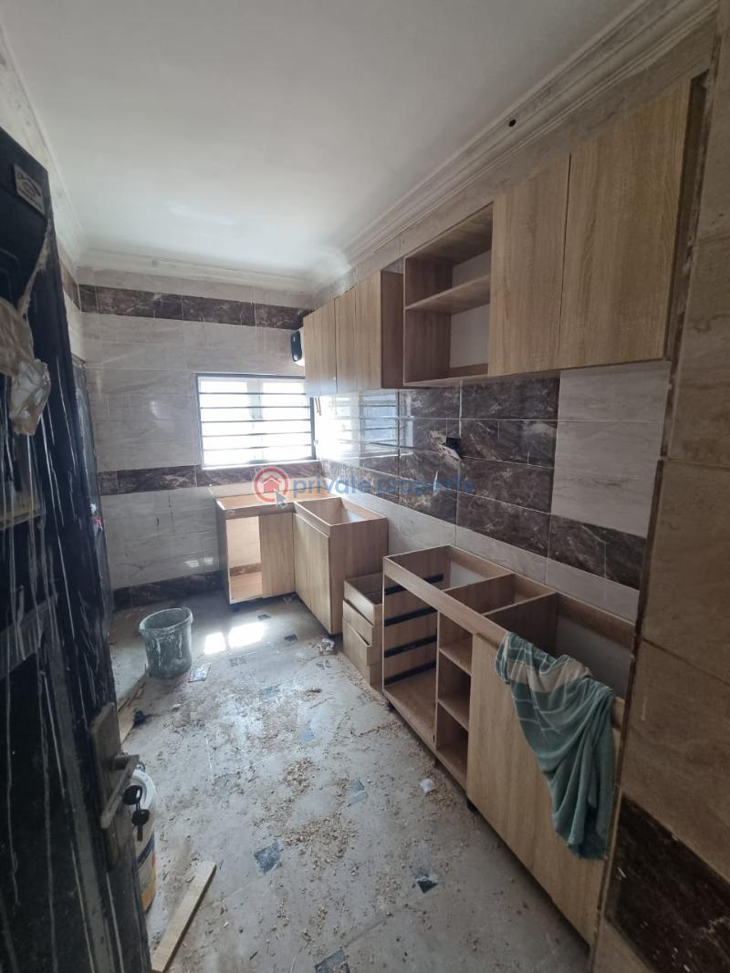 3 bedroom Block Of Flats For Rent Zionist Estate Akala Express Ibadan Oyo - 0