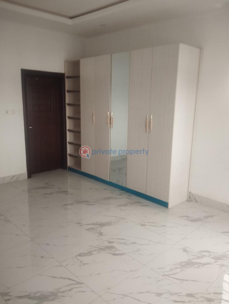 3 bedroom Block Of Flats For Sale Peninsula Garden Estate Peninsula Estate Ajah Lagos - 10