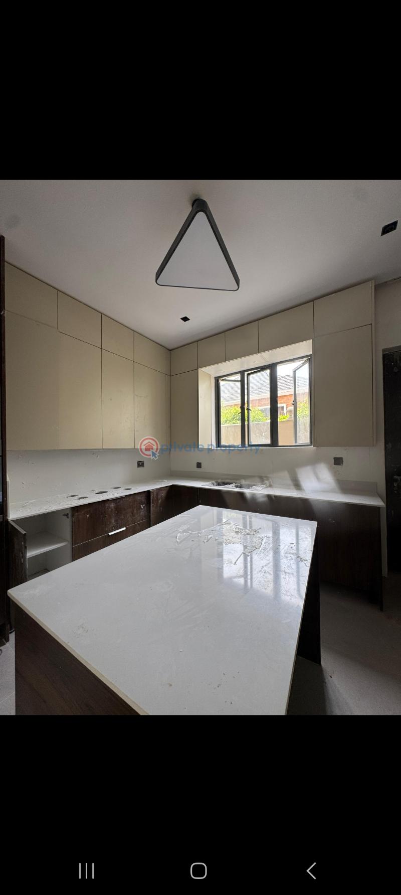3 bedroom Block Of Flats For Rent Lekki 1 Lekki Phase 1 Lagos - 1