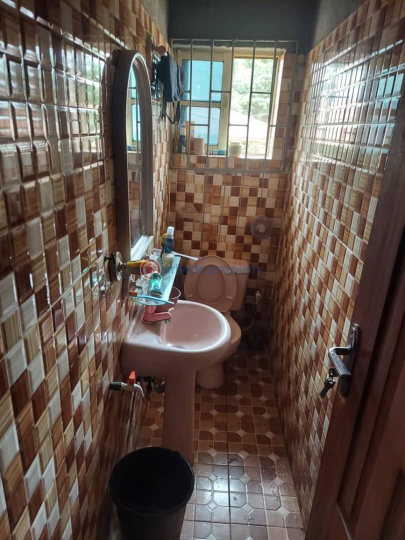 House For Sale At Abutu Iyana Barracks Road Ojoo Ibadan Oyo - 11