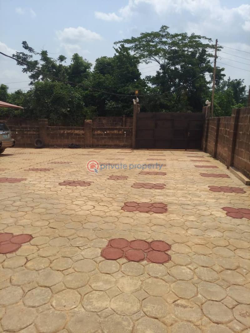 House For Sale At Abutu Iyana Barracks Road Ojoo Ibadan Oyo - 4