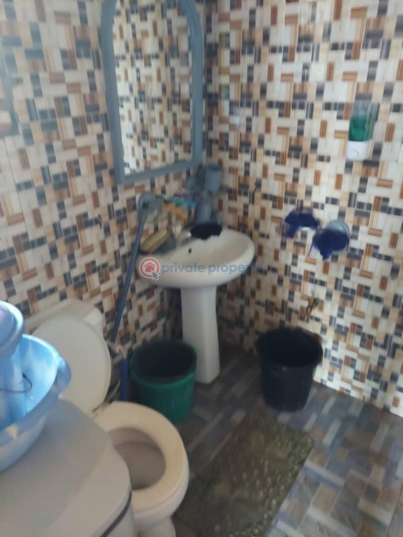 House For Sale At Abutu Iyana Barracks Road Ojoo Ibadan Oyo - 7