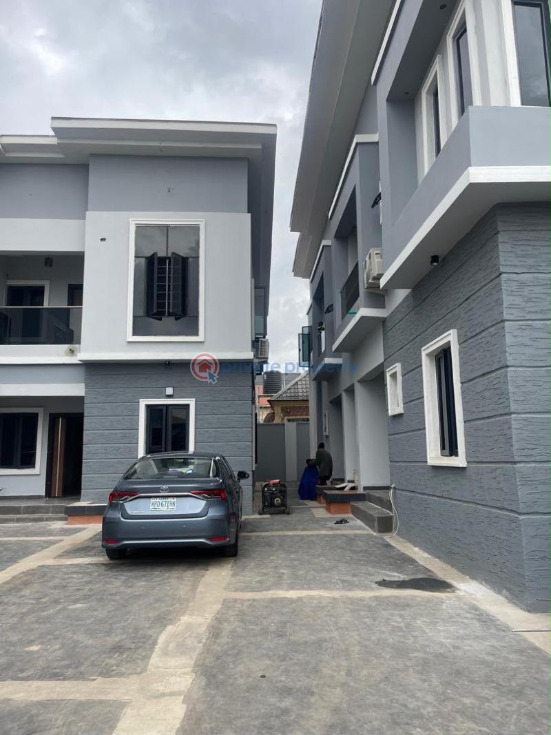 3 bedroom Block Of Flats For Rent Olusoji Oluyole Estate Ibadan Oyo - 1