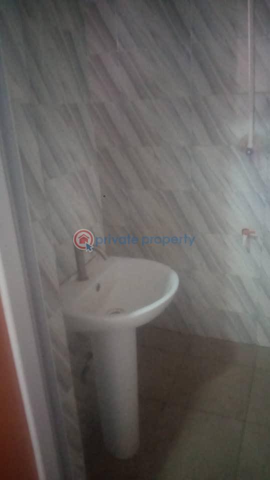 3bedroom flat to let - 7 3 bedroom Block Of Flats For Rent Trumed Adeoyo Ringroad Adeoyo Ibadan  - 7