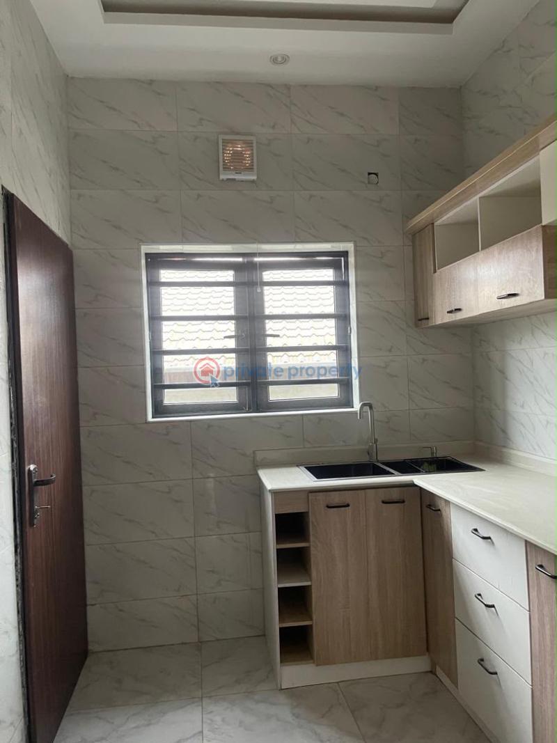 3 bedroom Block Of Flats For Rent Olusoji Oluyole Estate Ibadan Oyo - 2