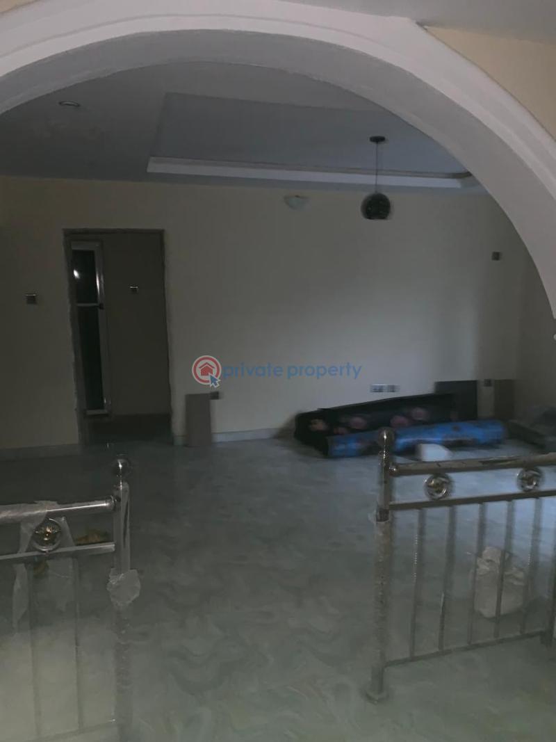 3 bedroom Block Of Flats For Rent Ilu Tuntun, Along Asunle Off Tipper Garage, Akala Express Ibadan Oyo - 0