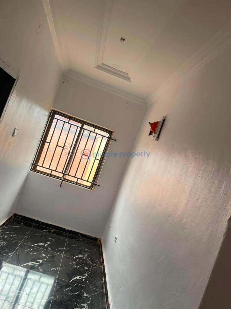 3 bedroom Block Of Flats For Rent Odeku Estate Off Liberty Academy Akala Express Ibadan Oyo - 3