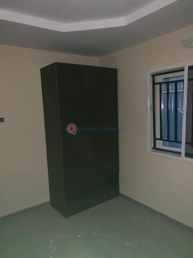 3 bedroom Block Of Flats For Rent Ilu Tuntun, Along Asunle Off Tipper Garage, Akala Express Ibadan Oyo - 5