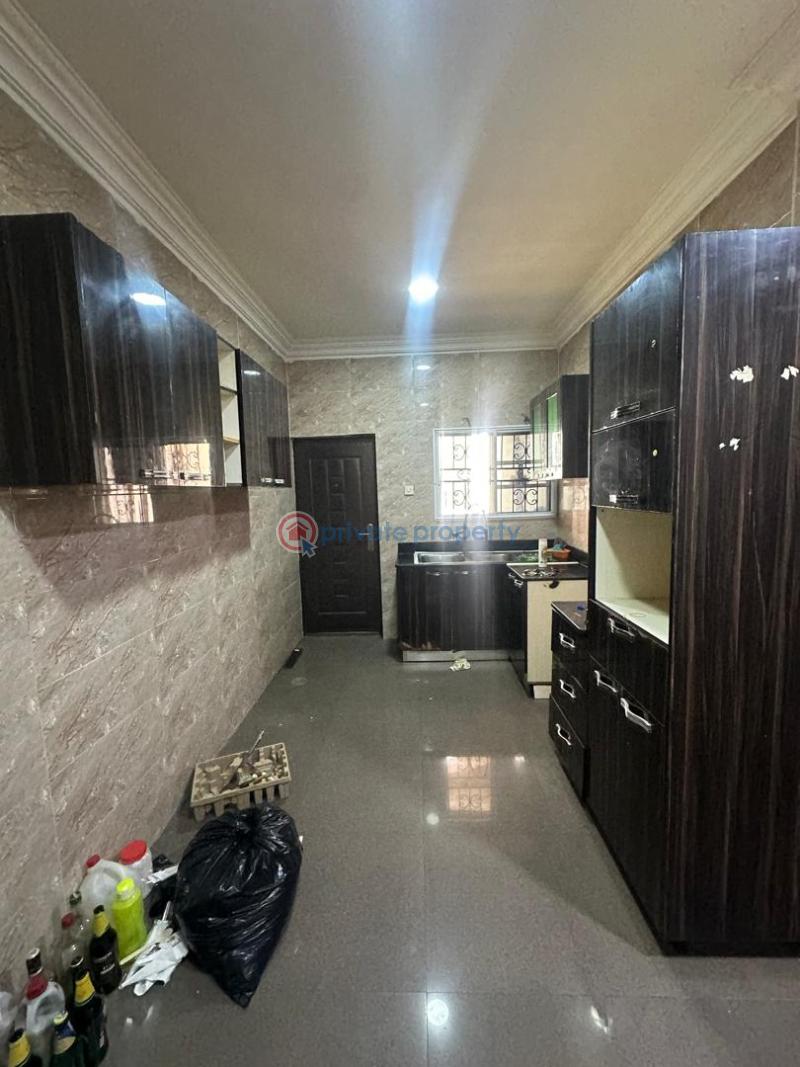 3 bedroom Block Of Flats For Rent Millennium Estate Gbagada Gbagada Phase 1 Lagos - 9