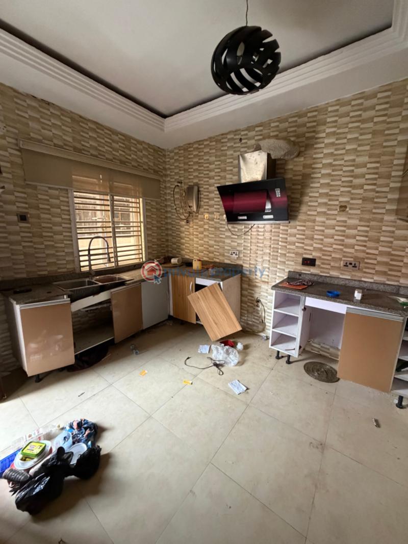 3 bedroom Block Of Flats For Rent Spg Road Ologolo Lekki Lagos - 2