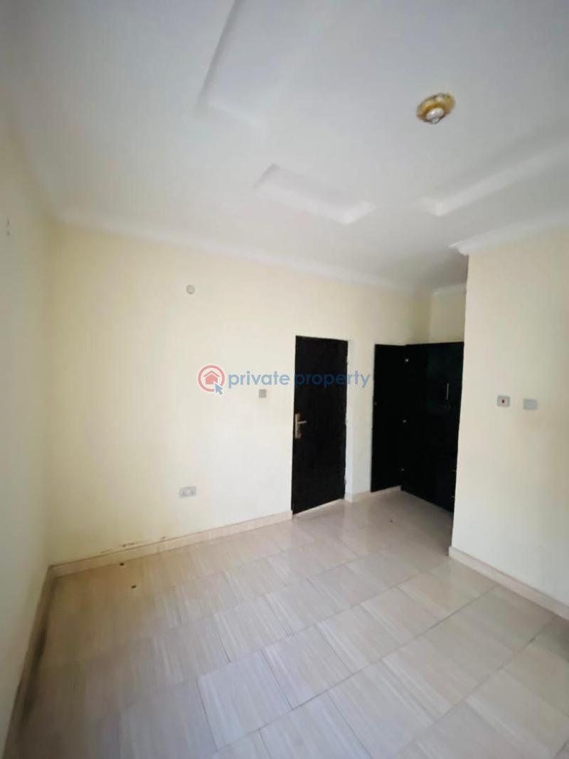 Flat & Apartment For Rent At A3 Estate, Ikolaba Gra. Ibadan Oyo - 4