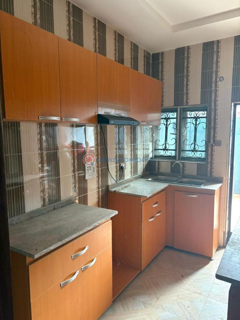 3 bedroom Block Of Flats For Rent High Flier Idi Ahun Elebu Akala Express Ibadan Oyo - 5