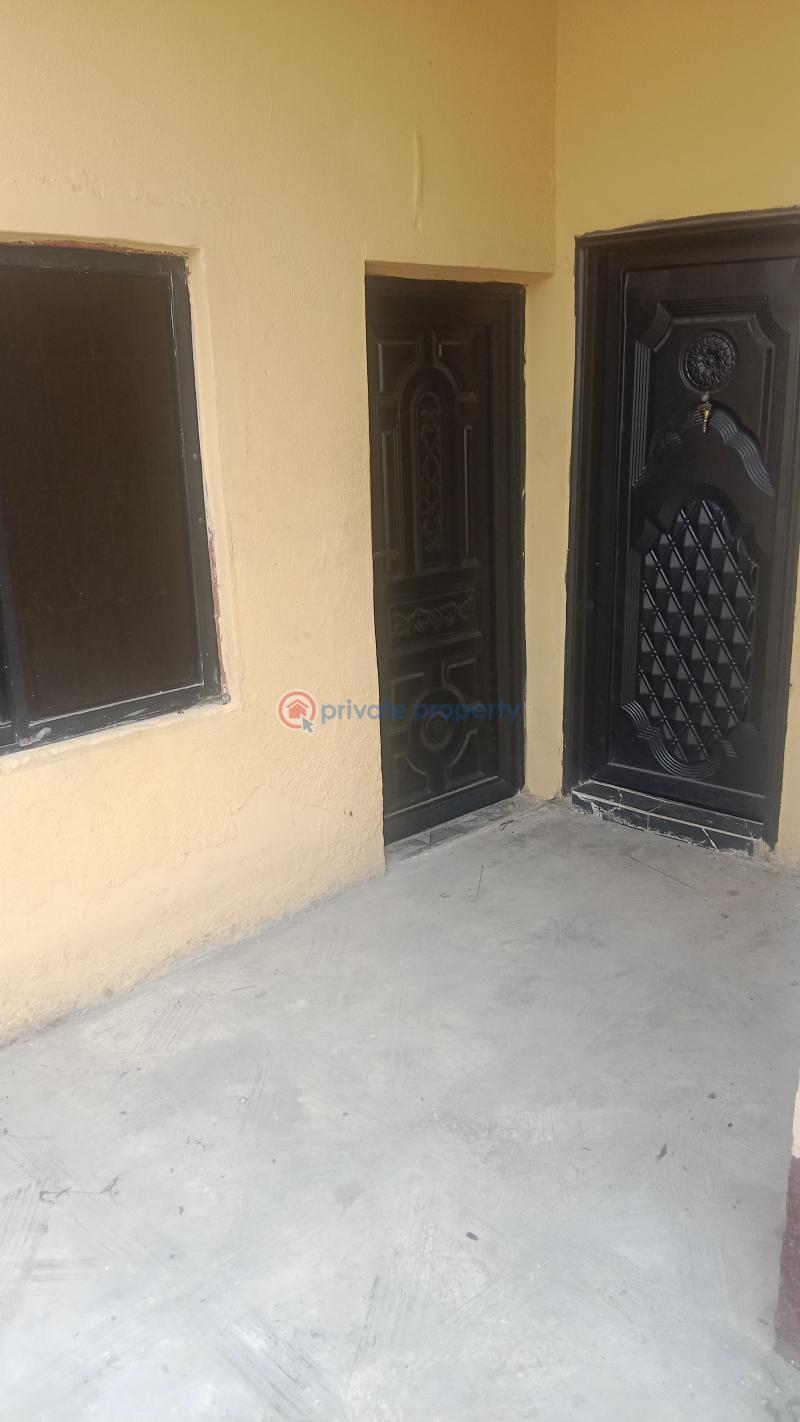 3 bedroom Detached Bungalow For Rent Abraham Adesanya Estate Abraham Adesanya Ajah Lagos - 1