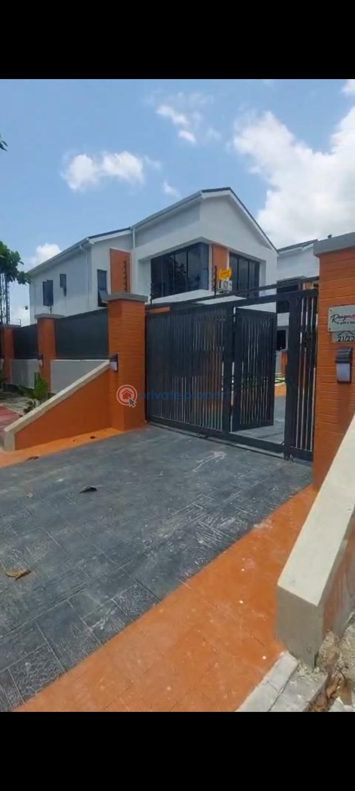 3 bedroom Detached Duplex For Sale Surulerre Off Bode Thomas Street. Bode Thomas Surulere Lagos - 3