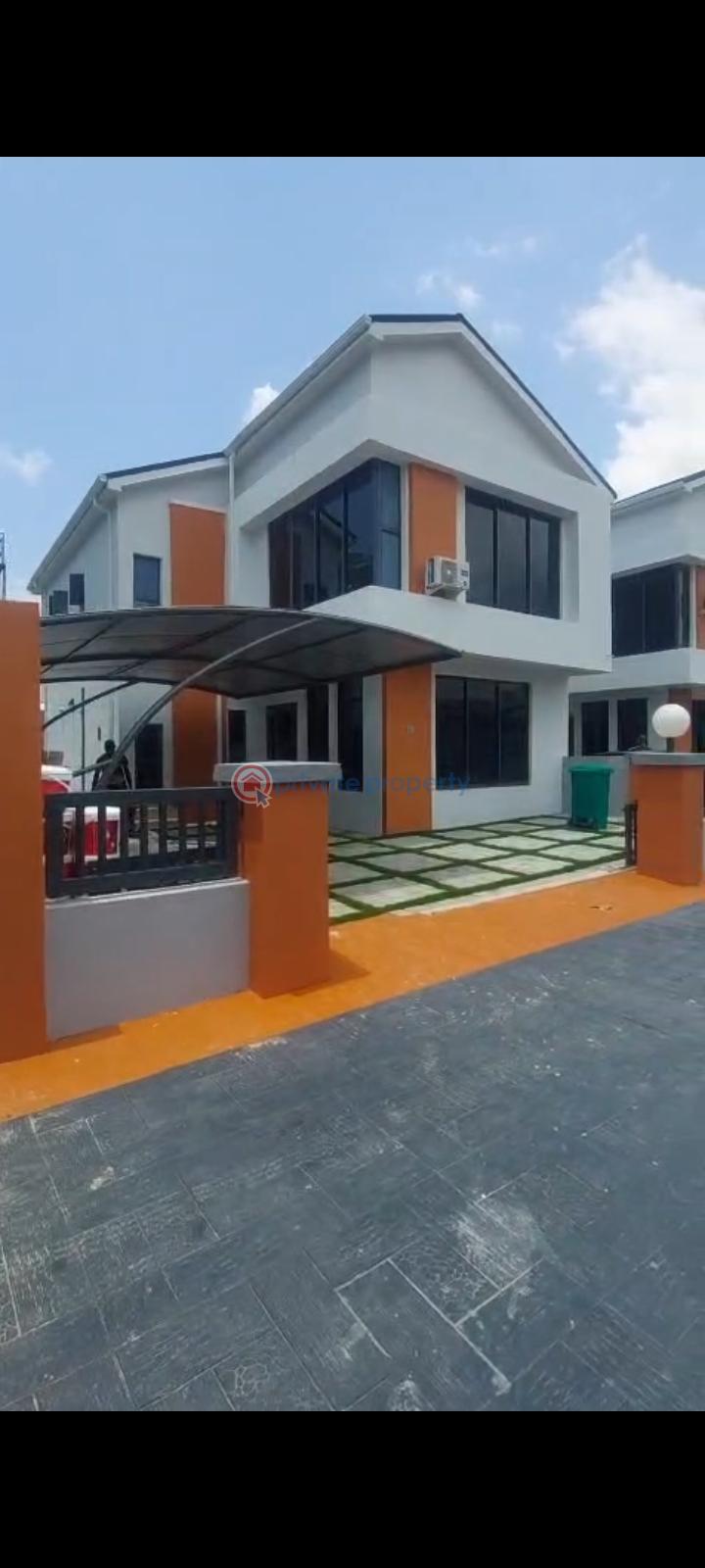 3 bedroom Detached Duplex For Sale Surulerre Off Bode Thomas Street. Bode Thomas Surulere Lagos - 2