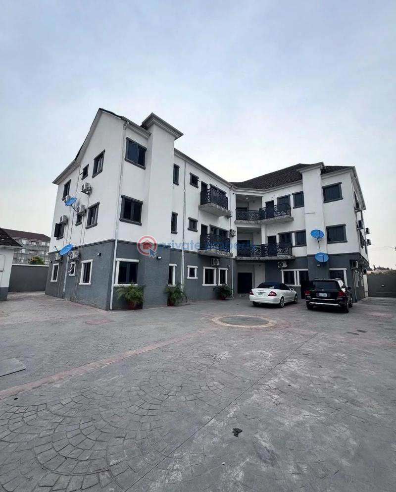 3 bedroom Block Of Flats For Sale Jahi Abuja Phase 2  - 3