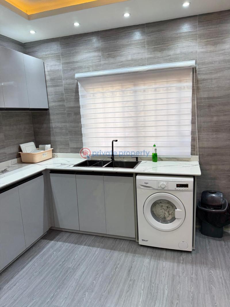 3bedroom luxurious apartment with wine bar, snooker swimming pool & ps5 - 4 3 bedroom Block Of Flats Short let V.i Adeola Odeku Victoria Island Lagos - 4