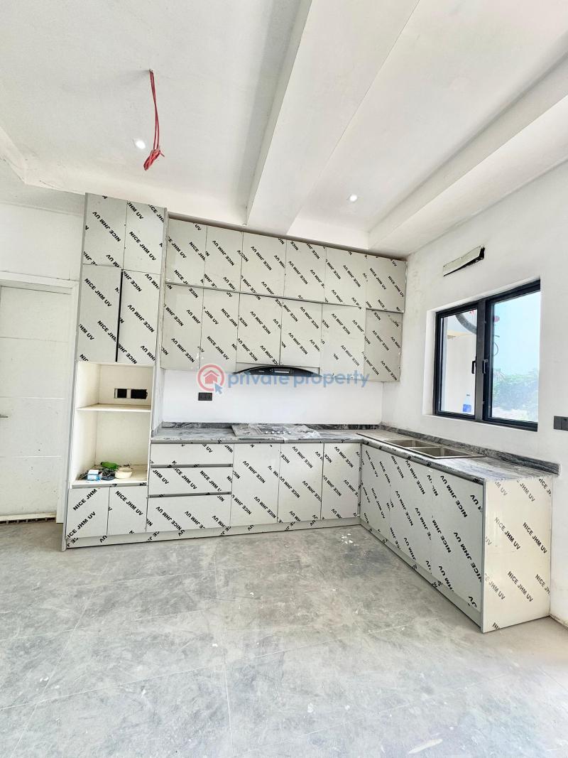 3 bedroom Block Of Flats For Sale Victoria Island Lagos - 5