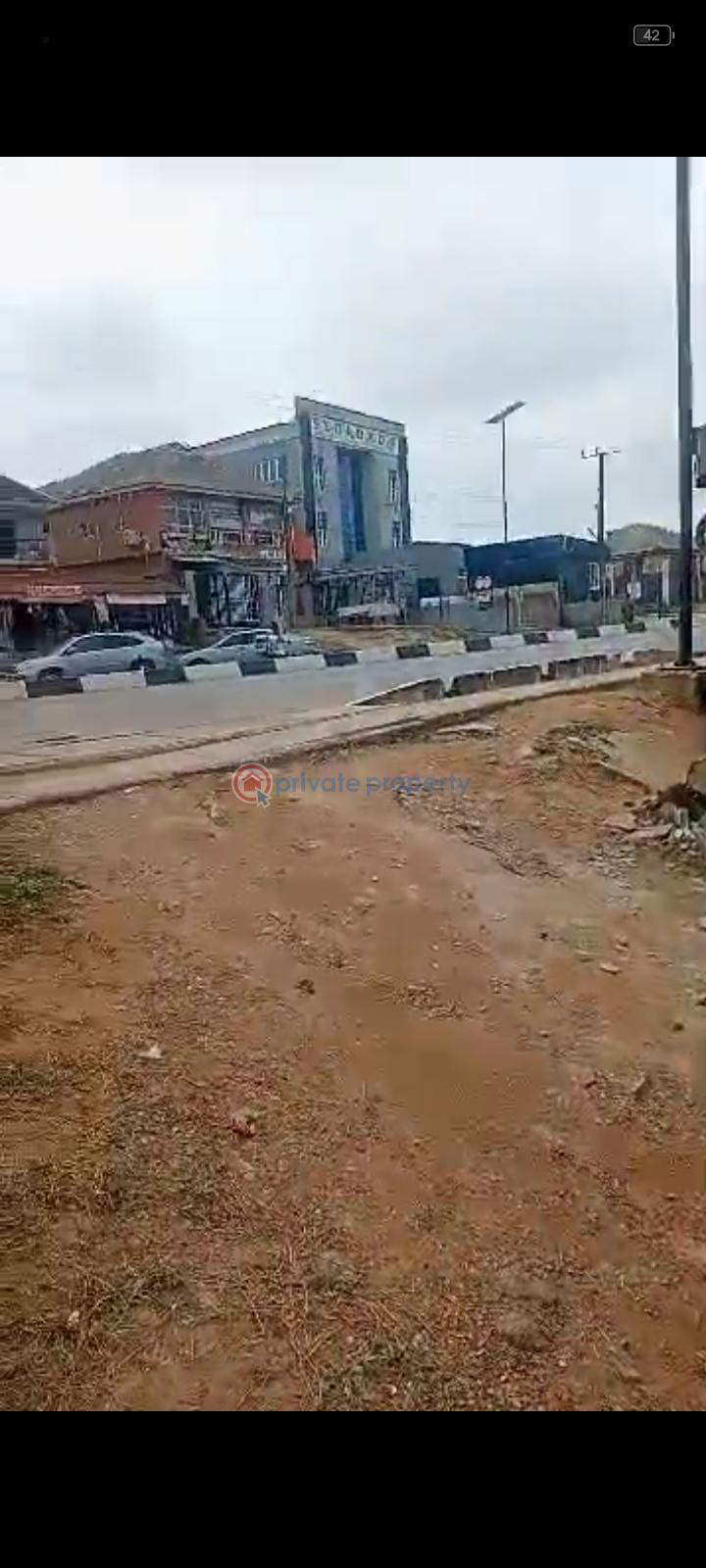 3 bedroom Bungalow For Sale Along Ijede Road Ikorodu Lagos. Ijede Ikorodu Lagos - 1