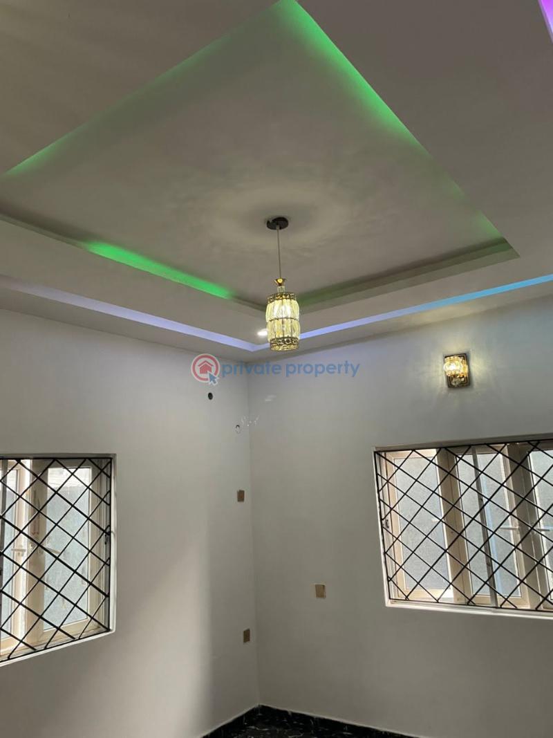 3 bedroom Bungalow For Rent Adeoje Estate First Richbam Akala Express Ibadan Oyo - 11