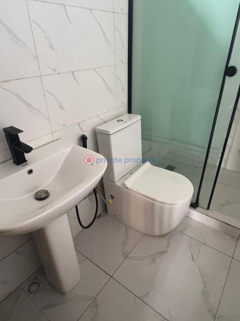 3 bedroom Semi detached Duplex For Sale Street Omole Phase 2 Ojodu Lagos - 4