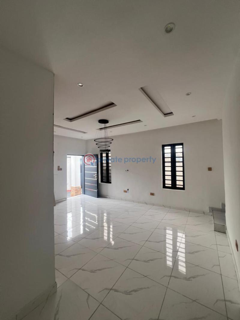 3 bedroom Semi detached Duplex For Sale Street Omole Phase 2 Ojodu Lagos - 3