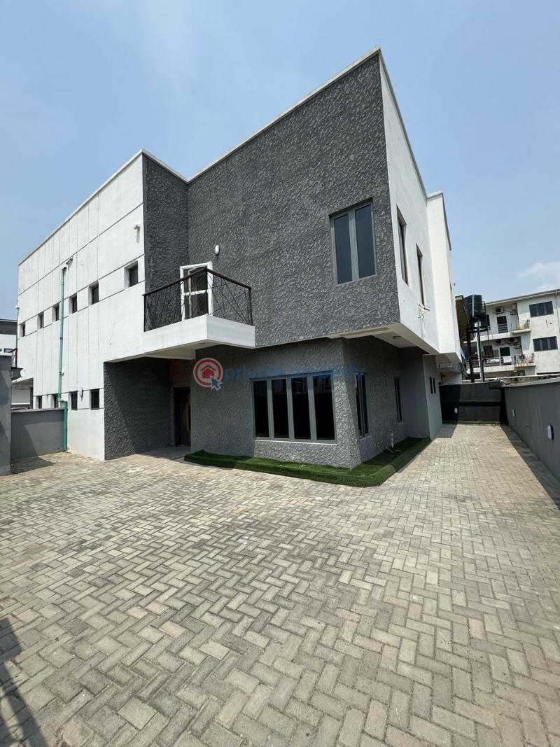 3 bedroom Semi detached Duplex For Sale Ologolo Lekki Lagos - 0