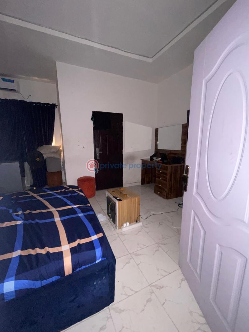 3bedroom terrace duplex - 9 3 bedroom Terraced Duplex For Sale Ikota Lekki Lagos - 9