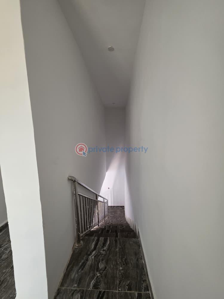 3 bedroom Terraced Duplex For Sale In An Estate In Apo Wumba District Close To Chrisland School Before Apo Primary Junction. Apo Abuja Phase 2  - 5