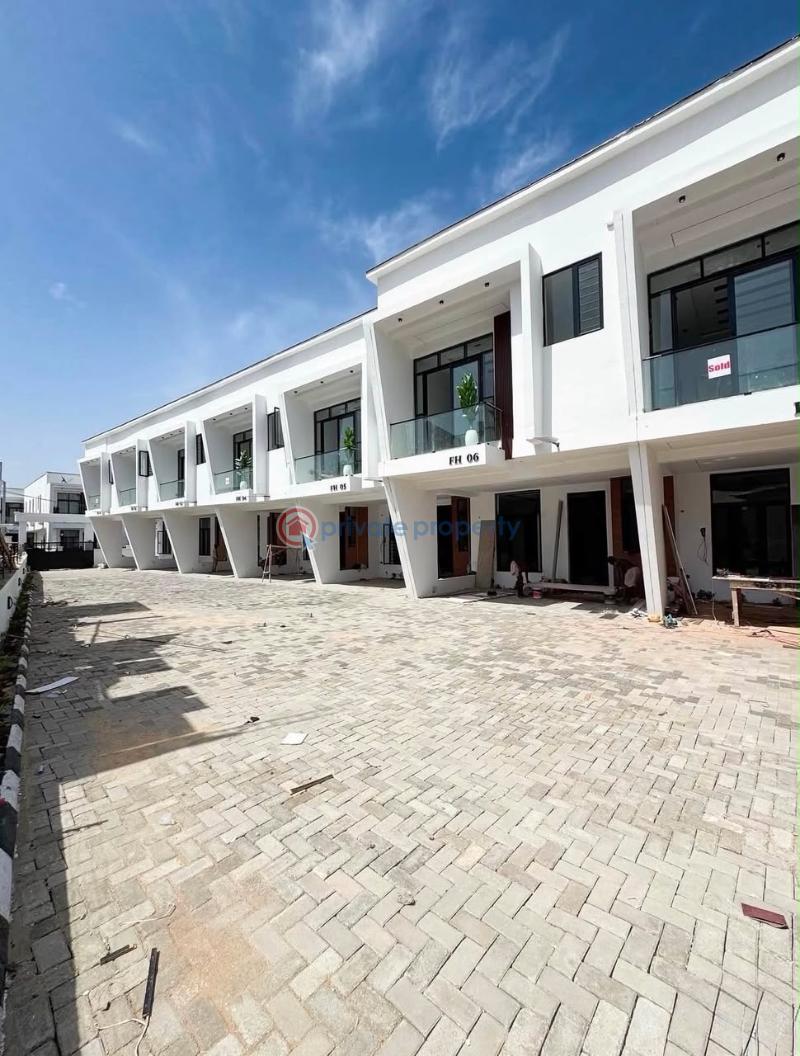 3 bedroom Terrace For Sale Ikota Villa Lekki Lagos - 1