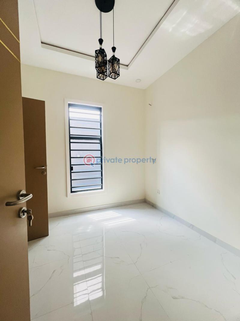 Terraced Duplex For Sale Omole Phase 1, Ojodu, Ikeja Omole Phase 1 Ojodu Lagos - 3