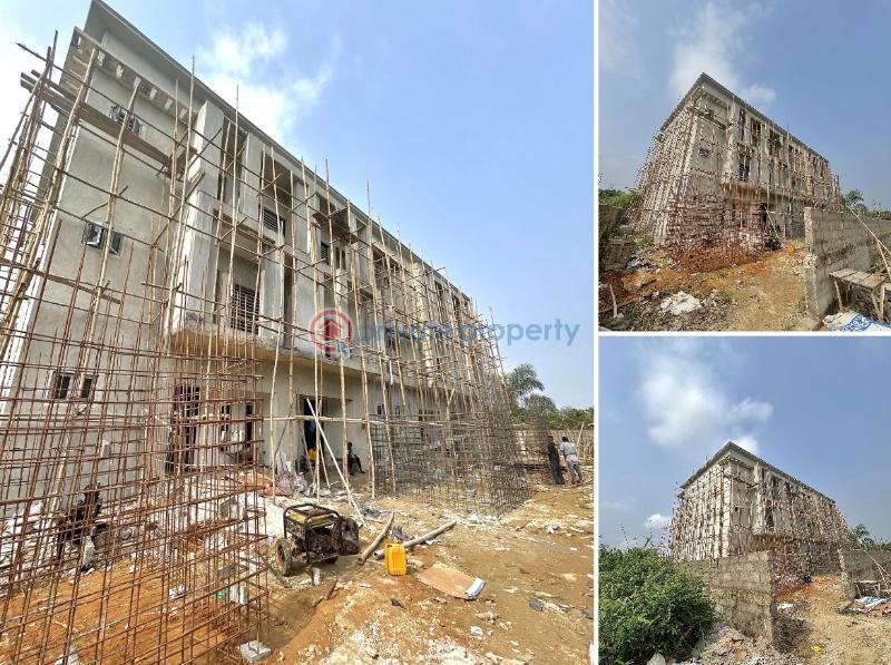 3 bedroom Block Of Flats For Sale Queen’s Park Estate Eneka Port Harcourt Rivers