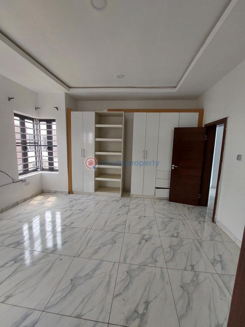 3 bedroom Terrace For Sale Danny’s Court, Off Ogombo Road Lekki Phase 2 Lagos - 2