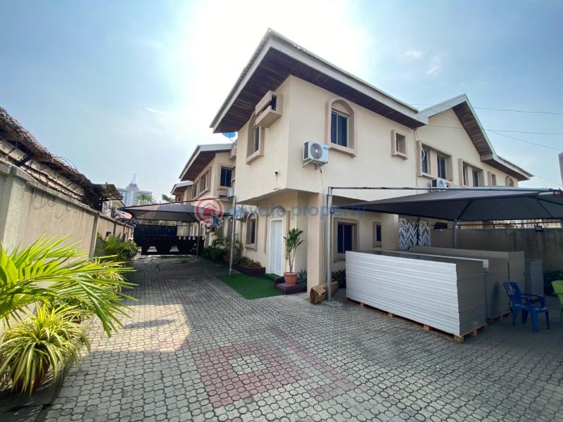 3 bedroom Terrace For Rent Lekki Phase 1 Lagos - 0