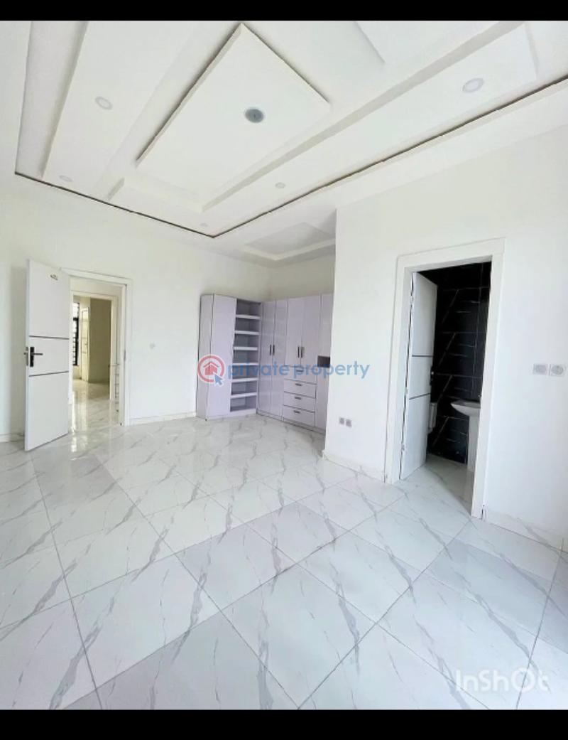 3 bedroom Block Of Flats For Sale Lekki Scheme 2 Estate Ajah Off Ogombo Road Lekki Scheme 2 Ajah Lagos - 3