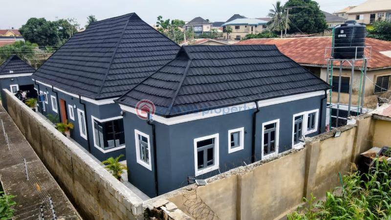 3 bedroom Bungalow For Sale Olusetan Akuru Elebu Akala Express Ibadan Oyo - 10